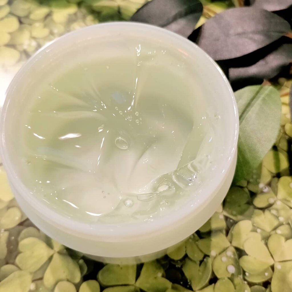 ピュアハイドレーター ef/of/タヴィア /フェイスクリームを使ったクチコミ(3枚目)