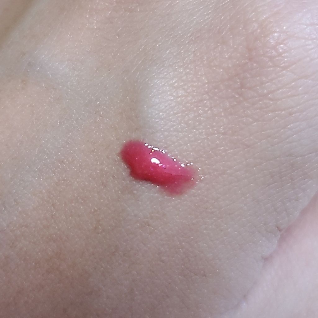 38°C / 99°F リップトリートメント (リップ美容液)/UZU BY FLOWFUSHI/リップケアを使ったクチコミ（2枚目）