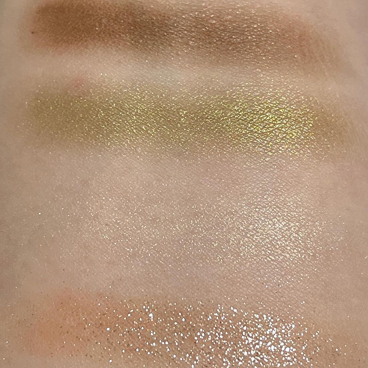 フェイスカラーパレット 507 グリーンブーケ/チャコット・コスメティクス/アイシャドウパレットを使ったクチコミ（3枚目）