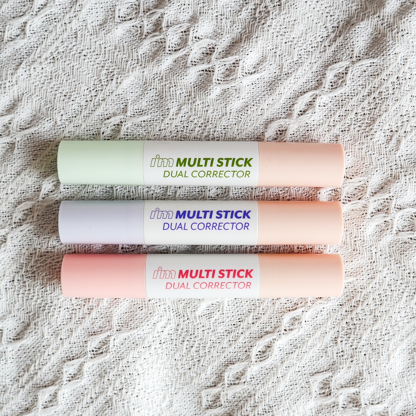 アイムマルチスティックデュアルコレクター/i’m meme/スティックコンシーラーを使ったクチコミ（2枚目）