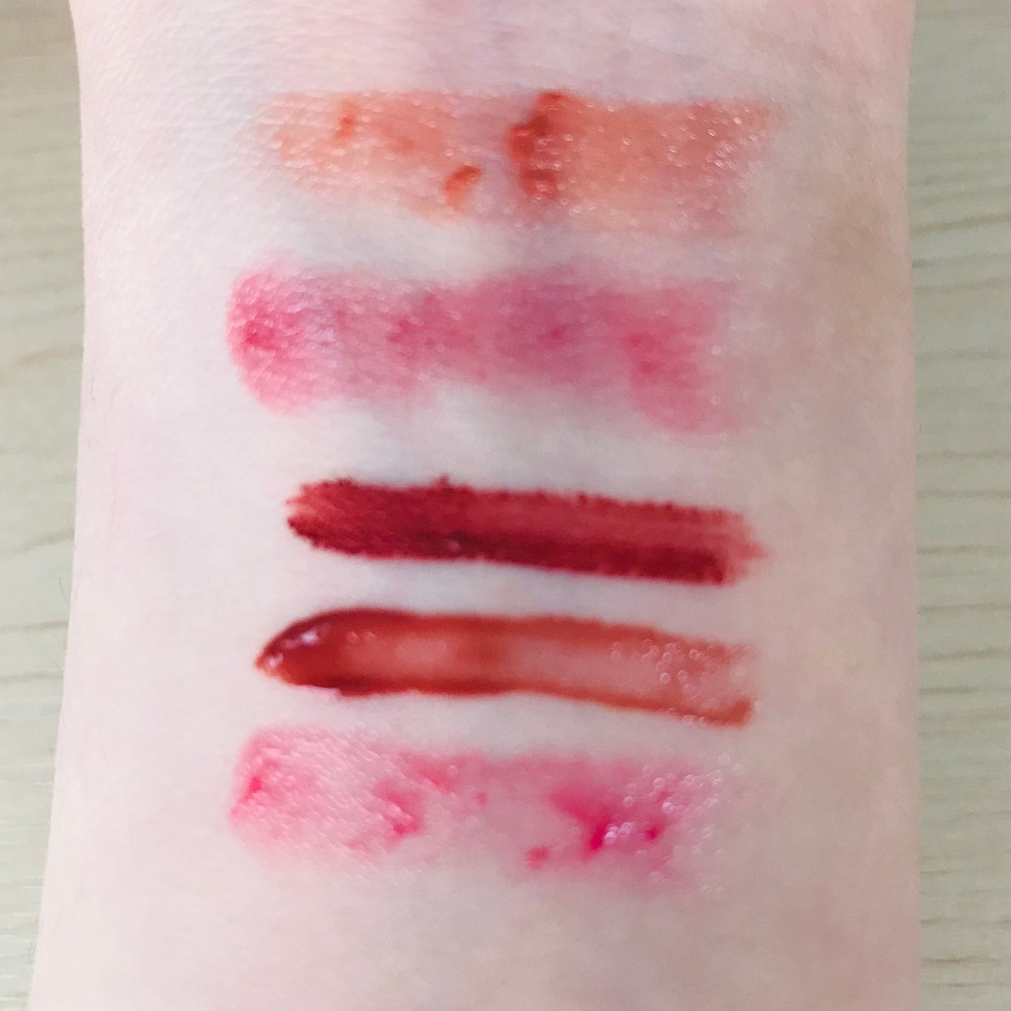 ジューシーラスティングティント/rom&nd/リップティントを使ったクチコミ(2枚目)