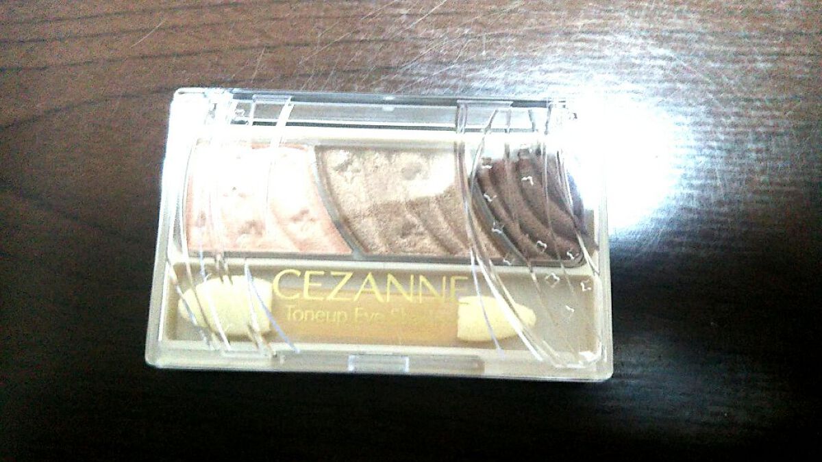 トーンアップアイシャドウ/CEZANNE/アイシャドウパレットを使ったクチコミ（1枚目）