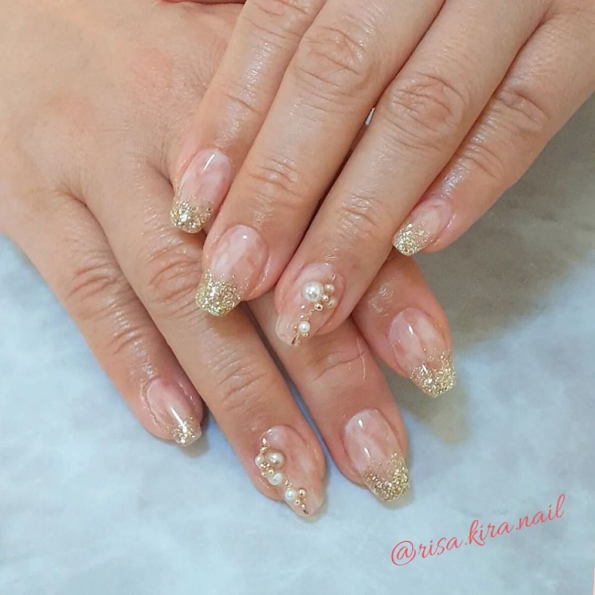 r.kira.nail on LIPS 「🤍🤍🤍クリスマスとお正月に向けたデザンをされるお客様が多くて、..」(1枚目)