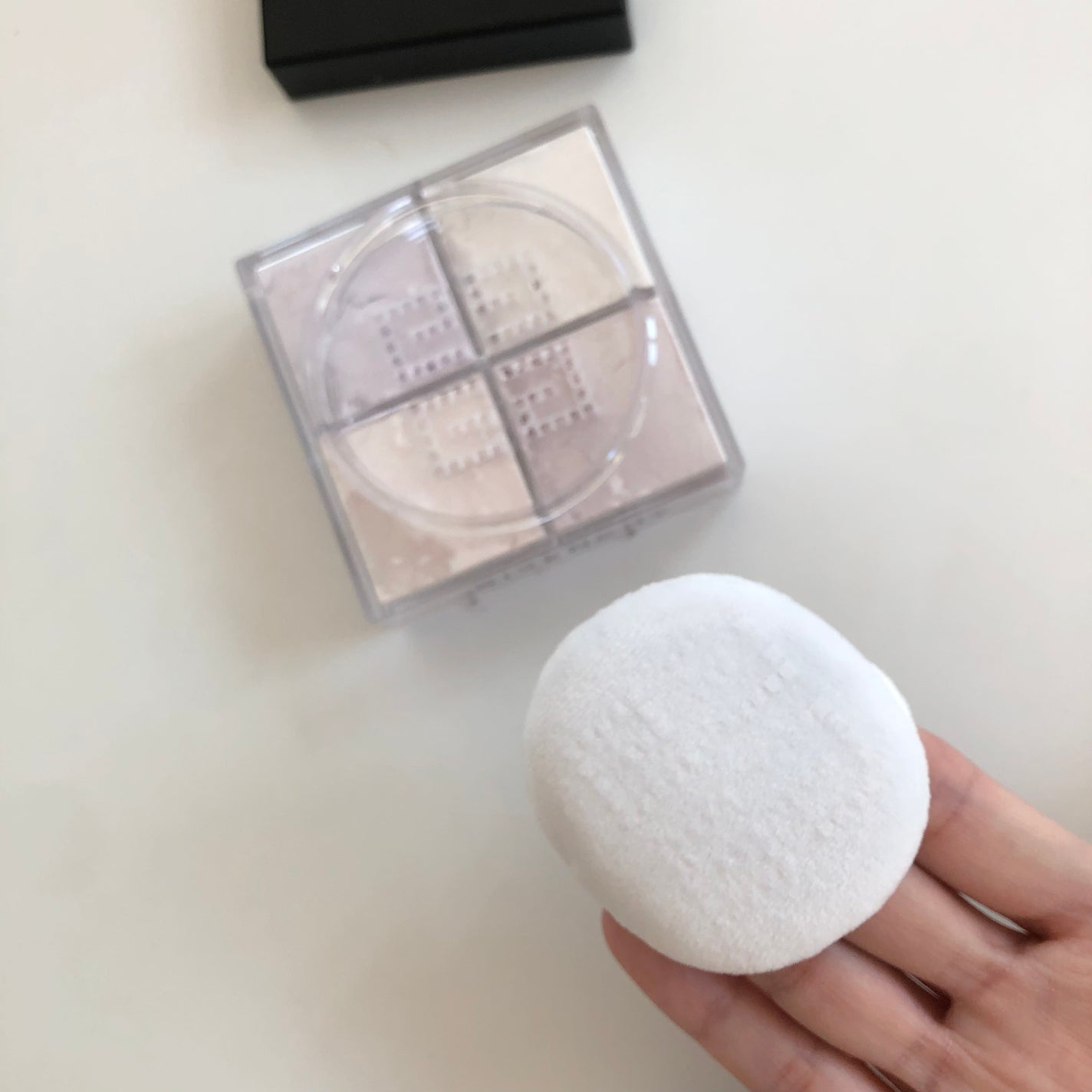 プリズム・リーブル/GIVENCHY/ルースパウダーを使ったクチコミ(4枚目)