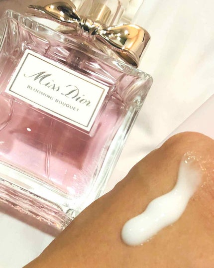 ミス ディオール ブルーミング ブーケ(オードゥトワレ)/Dior/香水(レディース)を使ったクチコミ(2枚目)