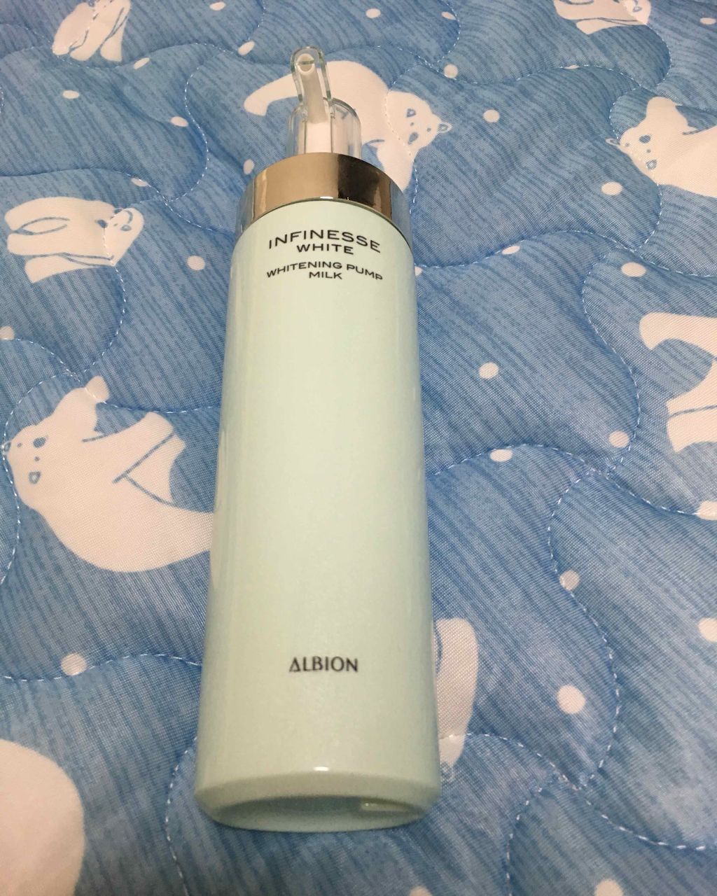 よぅ on LIPS 「運命の一本ですアルビオンの乳液に出会ってお肌の質が変わってくの..」(2枚目)