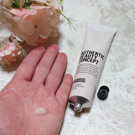 ハンド&ヘア ライトセラム/AUTHENTIC BEAUTY CONCEPT/ハンドクリームを使ったクチコミ(4枚目)