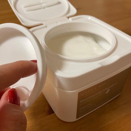 ナイアシンアミドビタミンC ブライトニングマスク/MARY&MAY/シートマスク・パックを使ったクチコミ(2枚目)