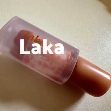 Laka
フルーティーグラムティント
117ゼタ

イベントや、メイクを濃いめにしたいときに
使用しています。
濃すぎないオレンジベージュみたいな感じです。

香りはアップルで唇とぅるとぅるになります💋

Lakaのリップは香りが好きです！
液漏れするので注意が必要です😢の画像 その0