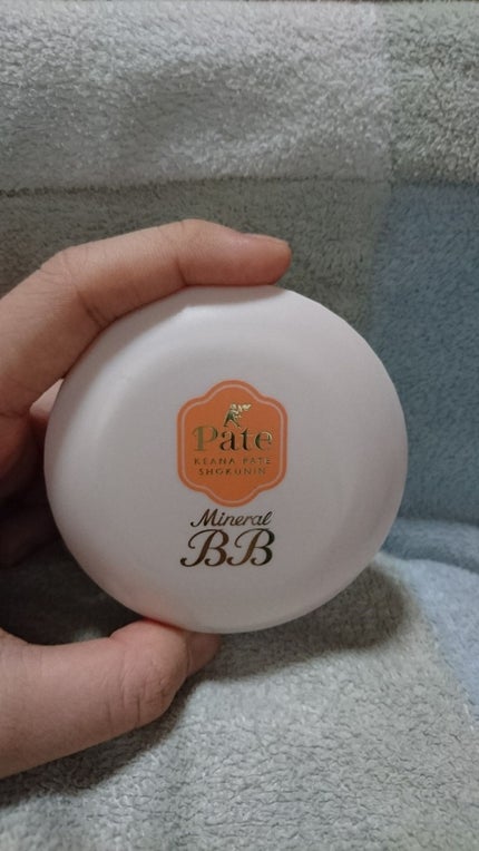 ミネラルBBパウダー EM(エンリッチモイスト)/毛穴パテ職人/プレストパウダーを使ったクチコミ(1枚目)