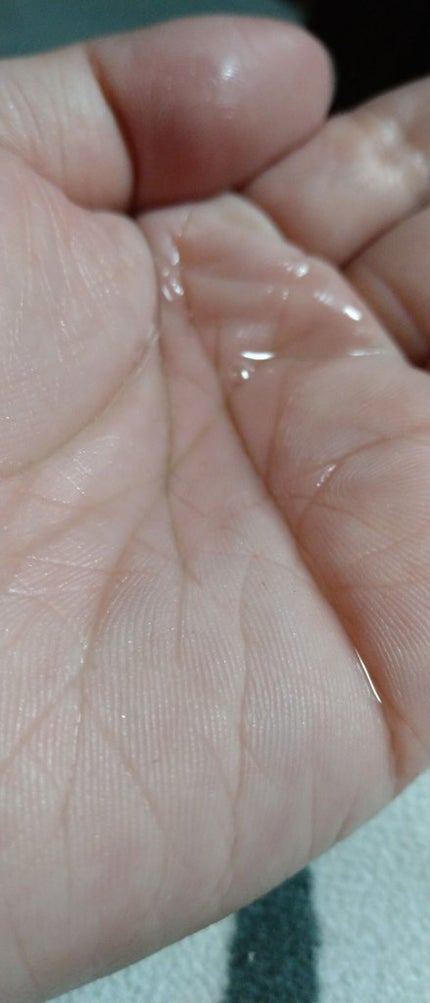 カームナイトリペアヘアオイル/YOLU/ヘアオイルを使ったクチコミ(3枚目)