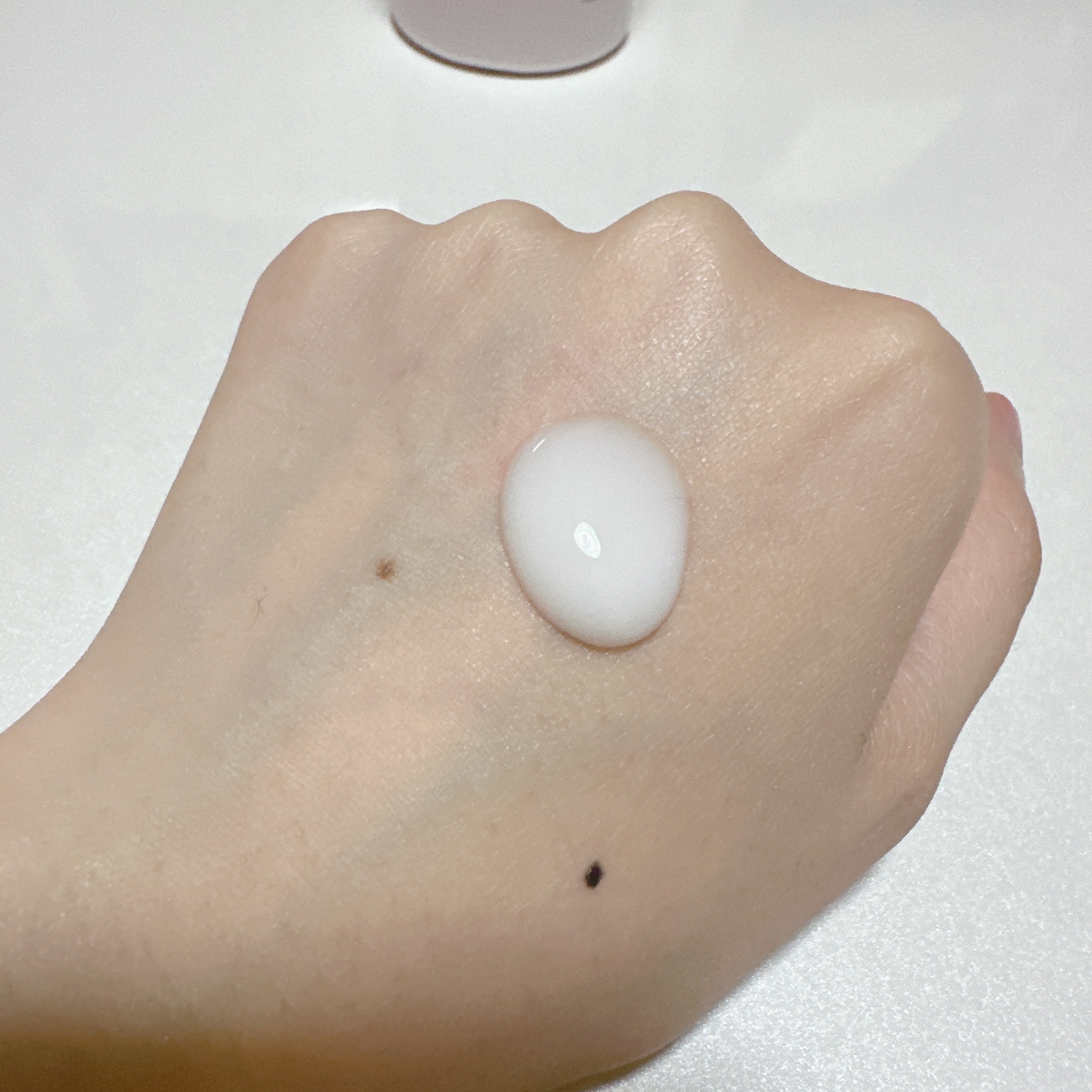 ボディミルク ブライトニング＆エイジングケア＜医薬部外品＞/ファンケル/ボディミルクを使ったクチコミ（3枚目）