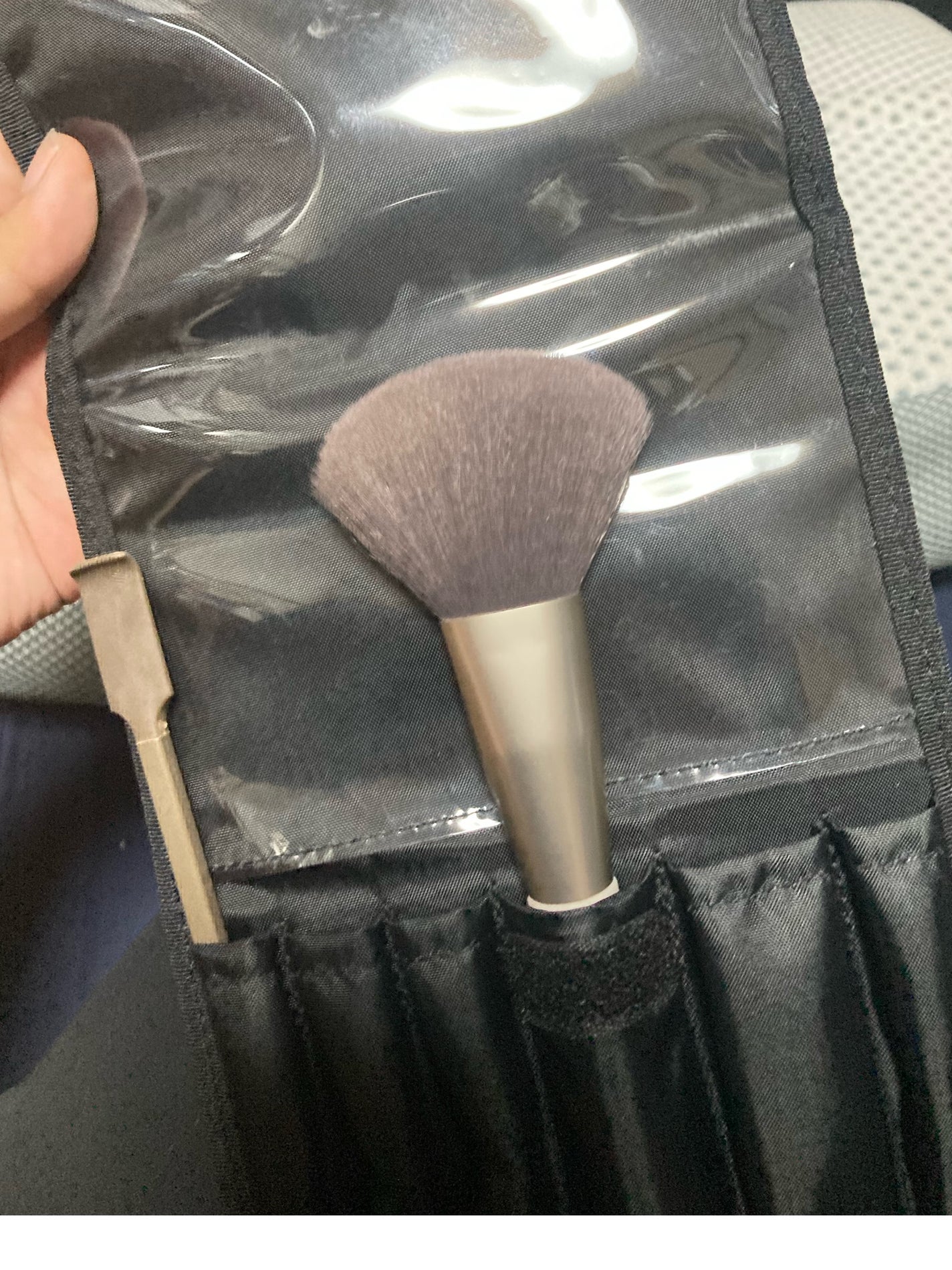 ナイロンメイクボックス・L/無印良品/化粧ポーチを使ったクチコミ(4枚目)