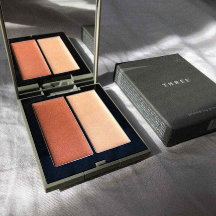 THREE シマリング グロー デュオ/THREE/クリームハイライトを使ったクチコミ(1枚目)