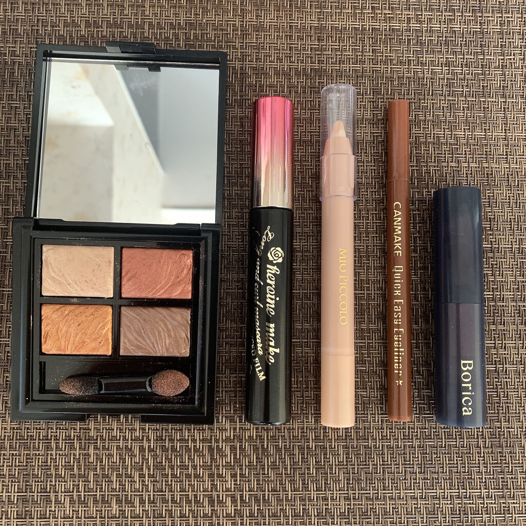 フラロッソ インテンソ アイシャドウ GD02/アスタリフト/アイシャドウパレットを使ったクチコミ（3枚目）