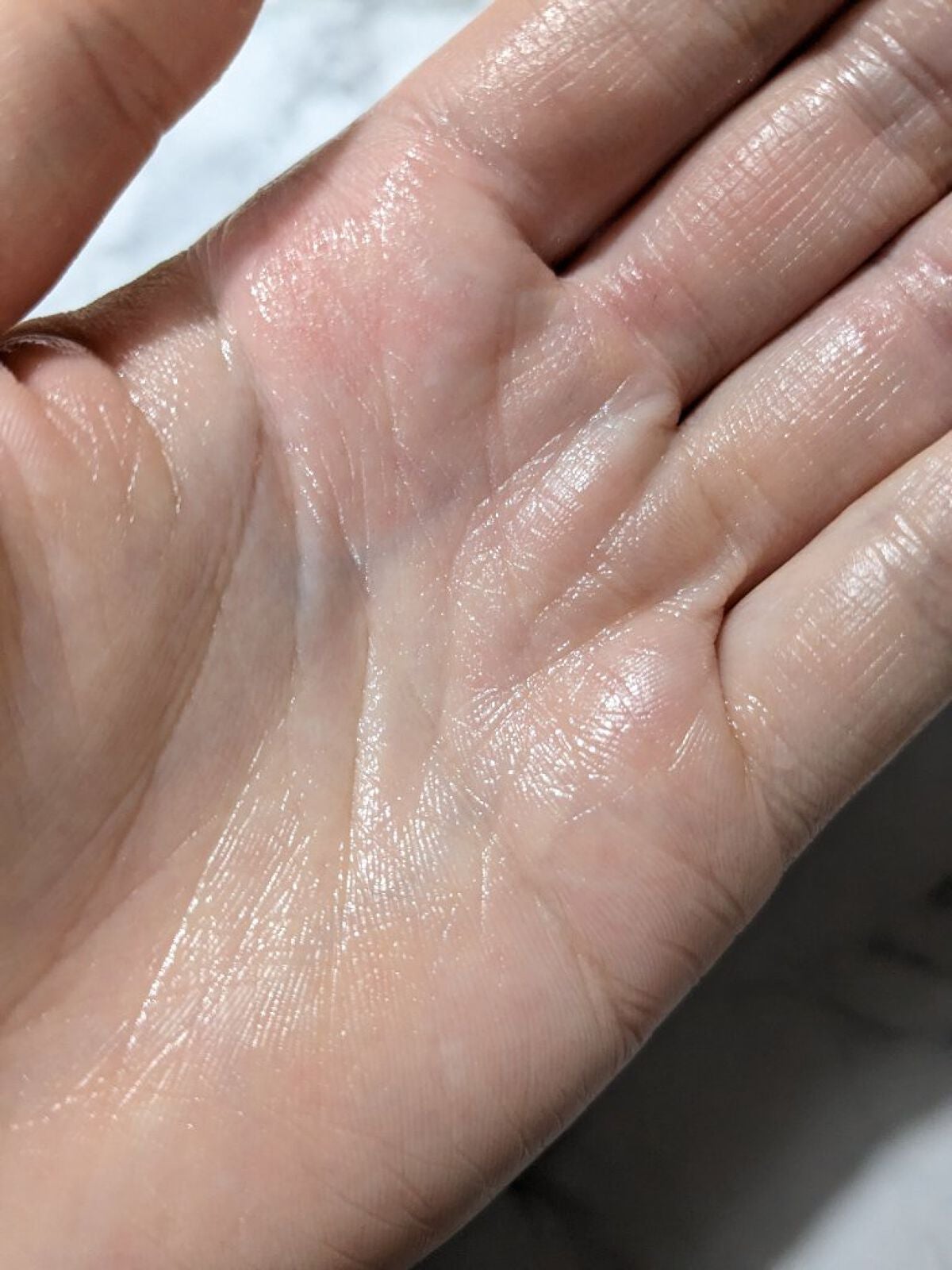 薬用ファーストエッセンス/ALBLANC/ブースター・導入液を使ったクチコミ(8枚目)