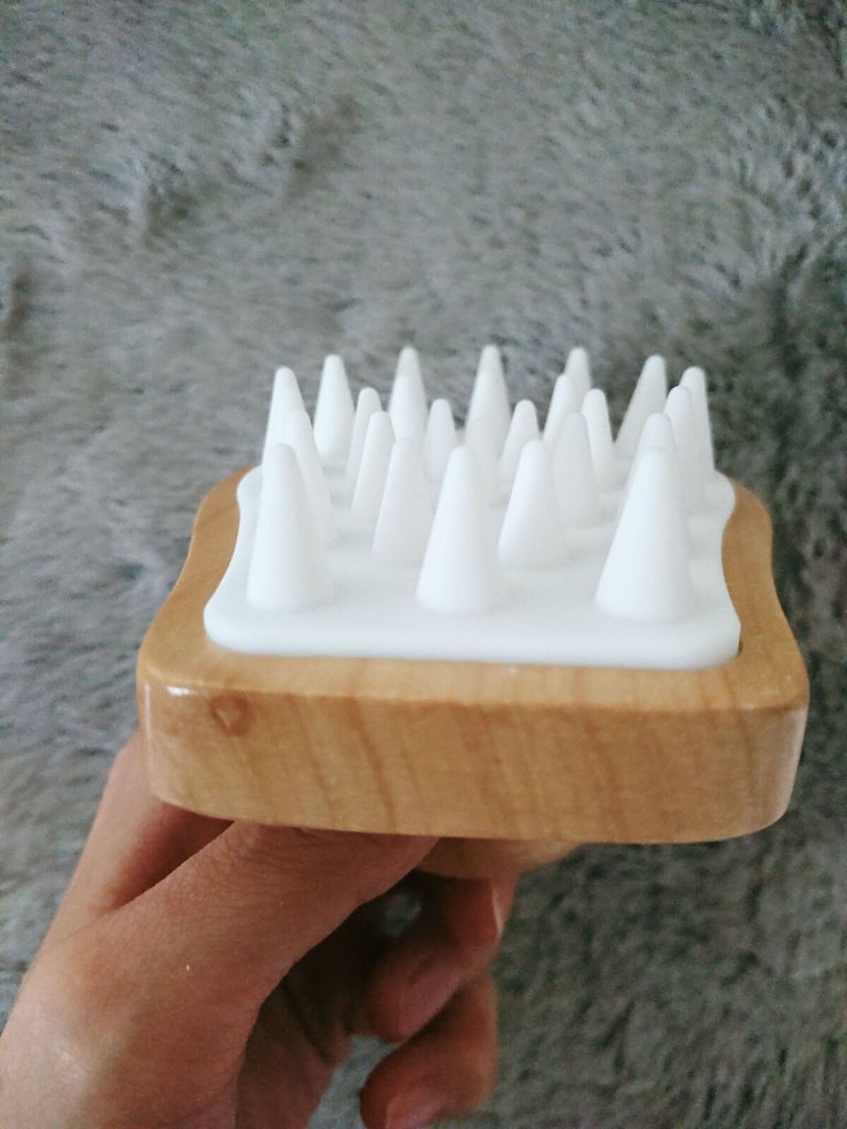 Stimulating Scalp Massager/EcoTools/スカルプブラシを使ったクチコミ(5枚目)