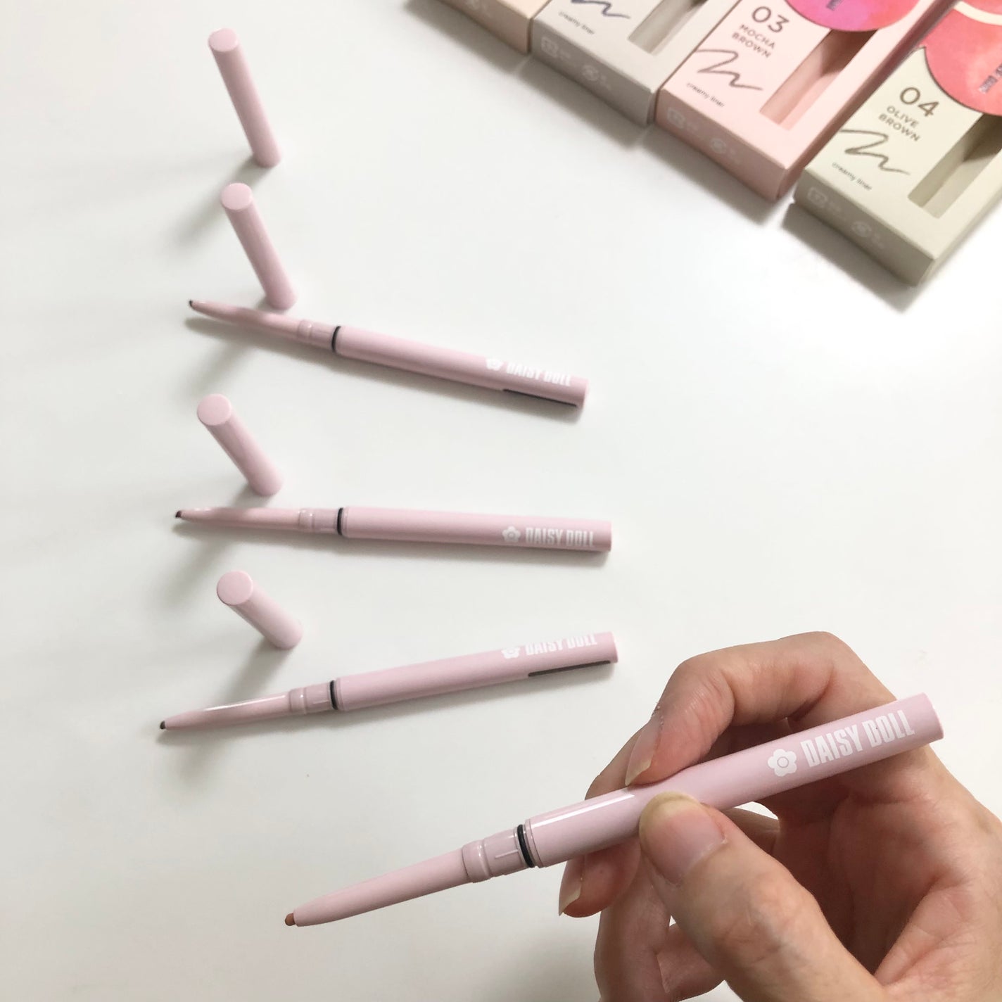 デイジードール クリーミーライナー/DAISY DOLL by MARY QUANT/ペンシルアイライナーを使ったクチコミ(5枚目)