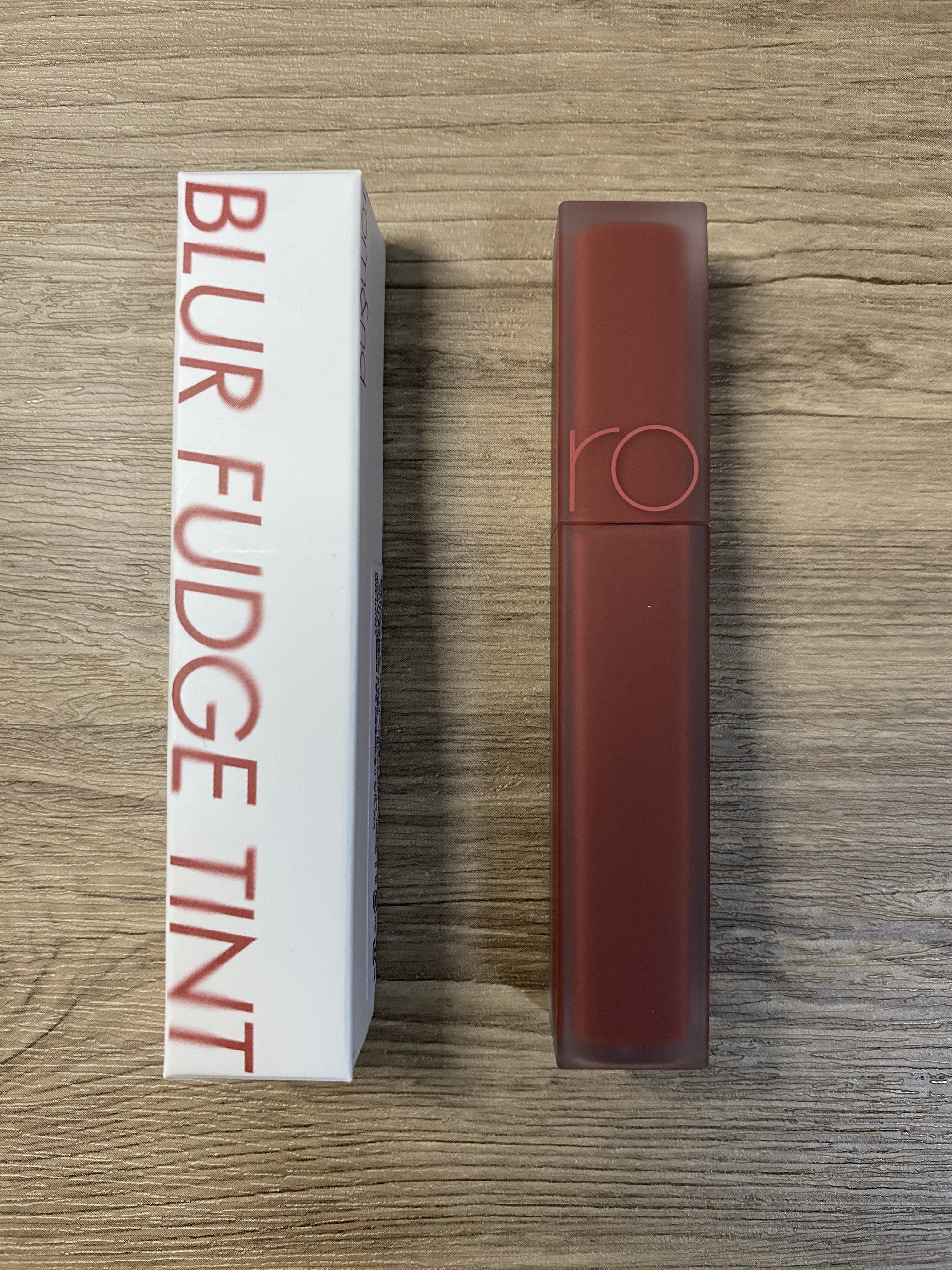 rom&nd ブラーファッジティント 04 ラッドウッド(RADWOOD)/rom&nd/リップティントを使ったクチコミ（1枚目）