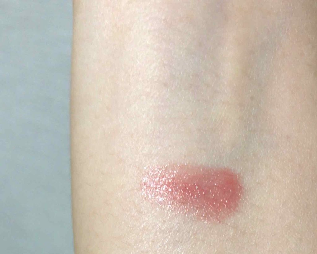 ラスティンググロスリップ/CEZANNE/口紅を使ったクチコミ（2枚目）