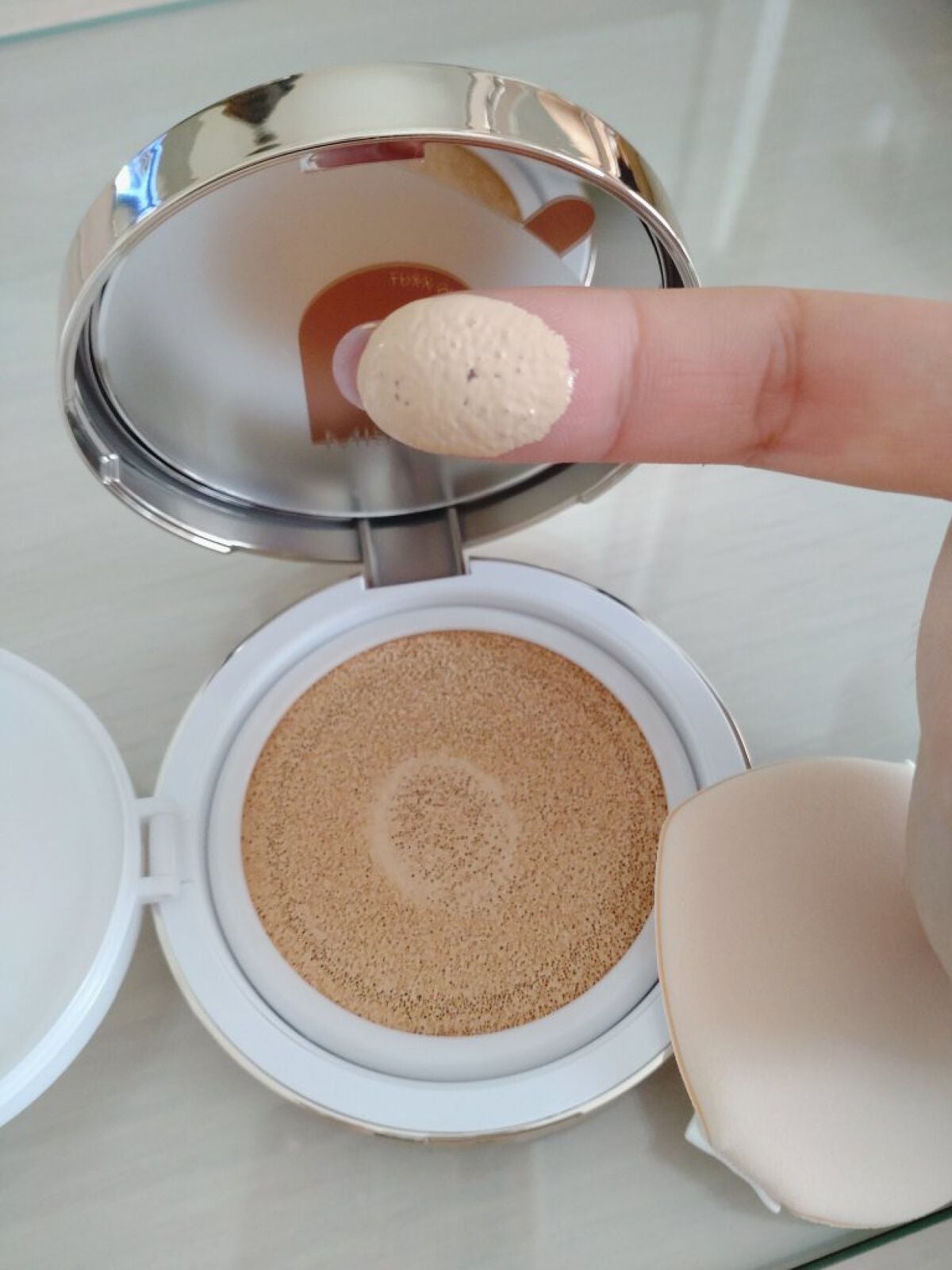 グロウ クッション〈カバータイプ〉/MISSHA/クッションファンデーションを使ったクチコミ(2枚目)