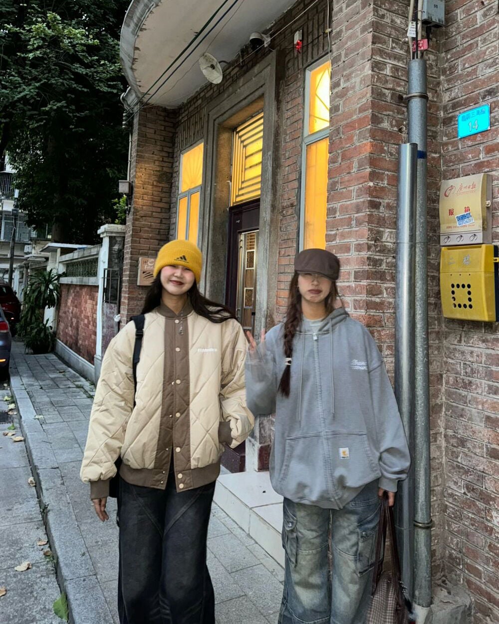 ひとみ on LIPS 「親友と会う#コーデ#ファッション#韓国雑貨#韓国コーデ#韓国フ..」(5枚目)