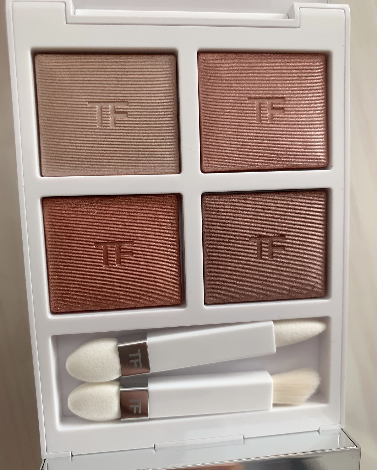 ソレイユ アイ カラー クォード 01N/TOM FORD BEAUTY/アイシャドウパレットを使ったクチコミ（2枚目）