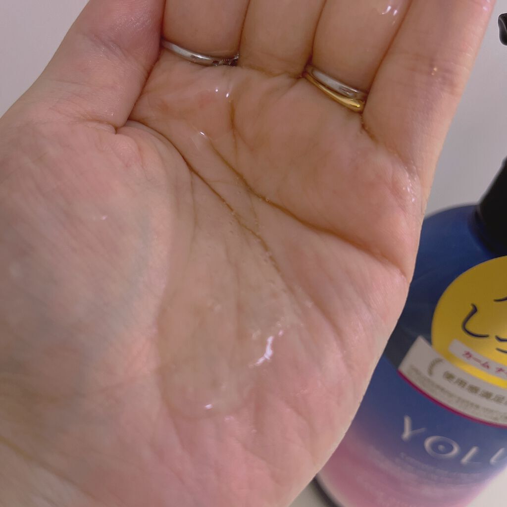 カームナイトリペアシャンプー／トリートメント/YOLU/市販シャンプーを使ったクチコミ（1枚目）