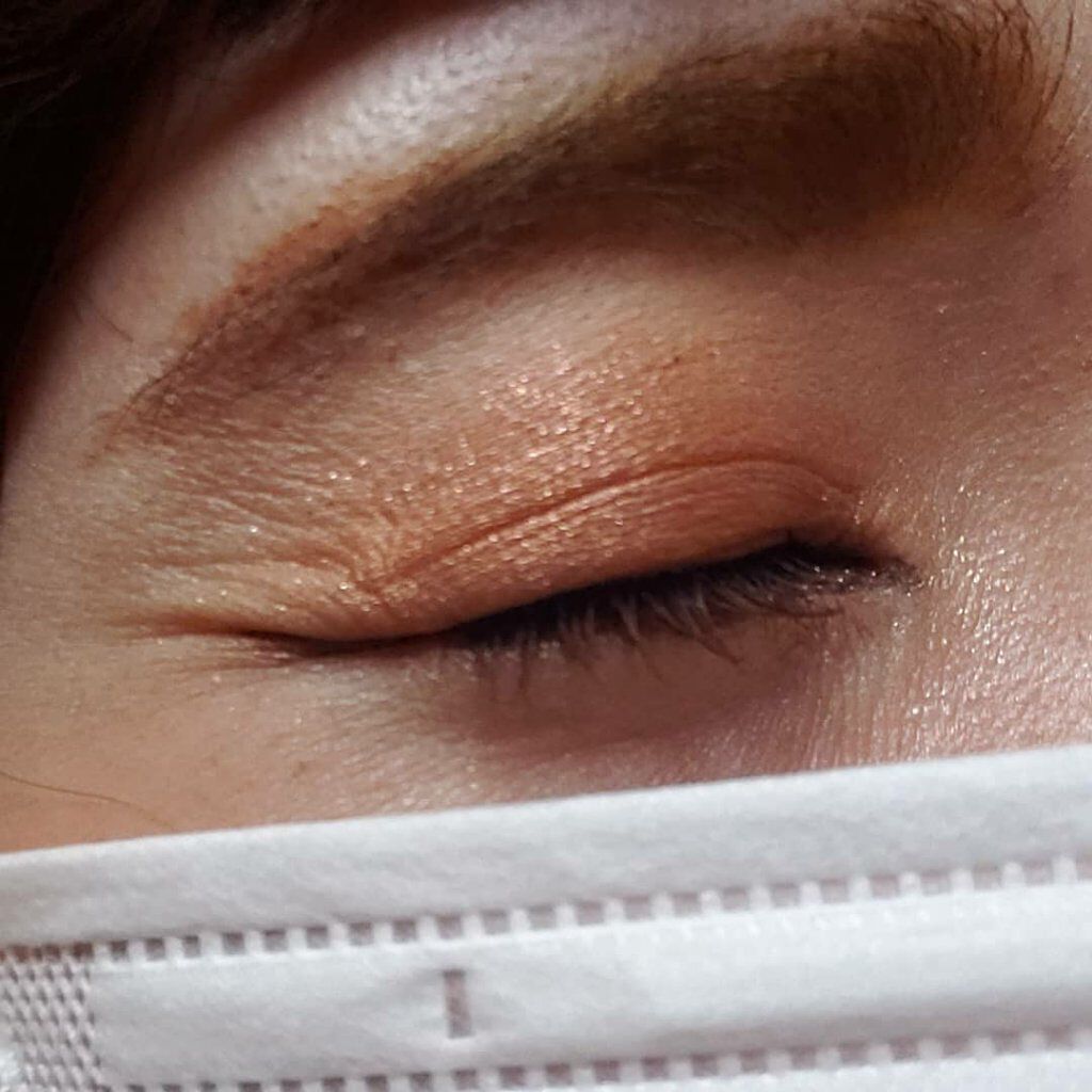 プレスド アイシャドー（レフィル） PR ゴールド/shu uemura/単色アイシャドウを使ったクチコミ（2枚目）