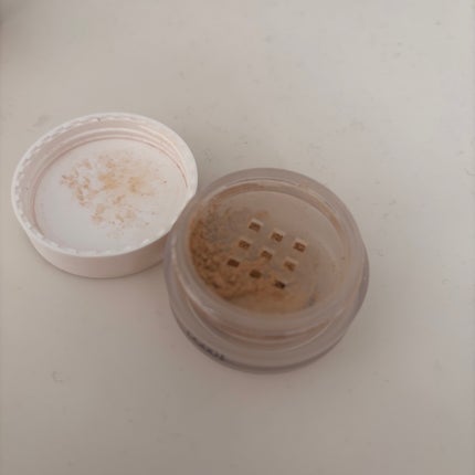 薬用コンシーラー アクネプロテクター/ONLY MINERALS/パウダーコンシーラーを使ったクチコミ(2枚目)