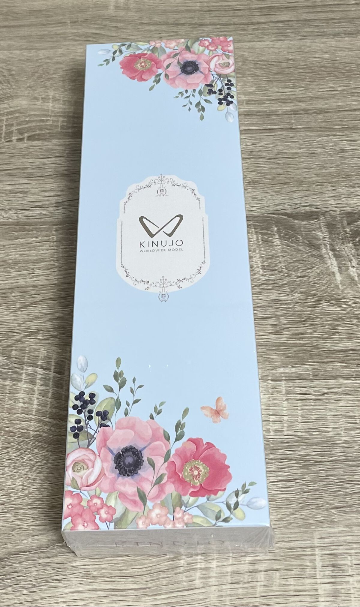 Ｗ−worldwide model−