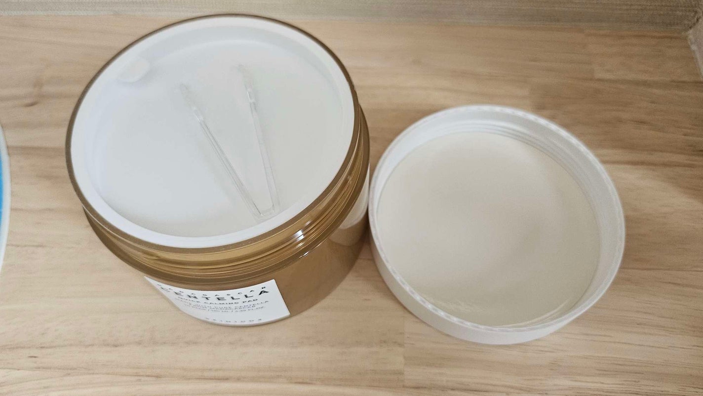 Naaa1 on LIPS 「ツボクサエキス(保湿成分)が肌を健やかに整え、引き締めてくれる..」(2枚目)