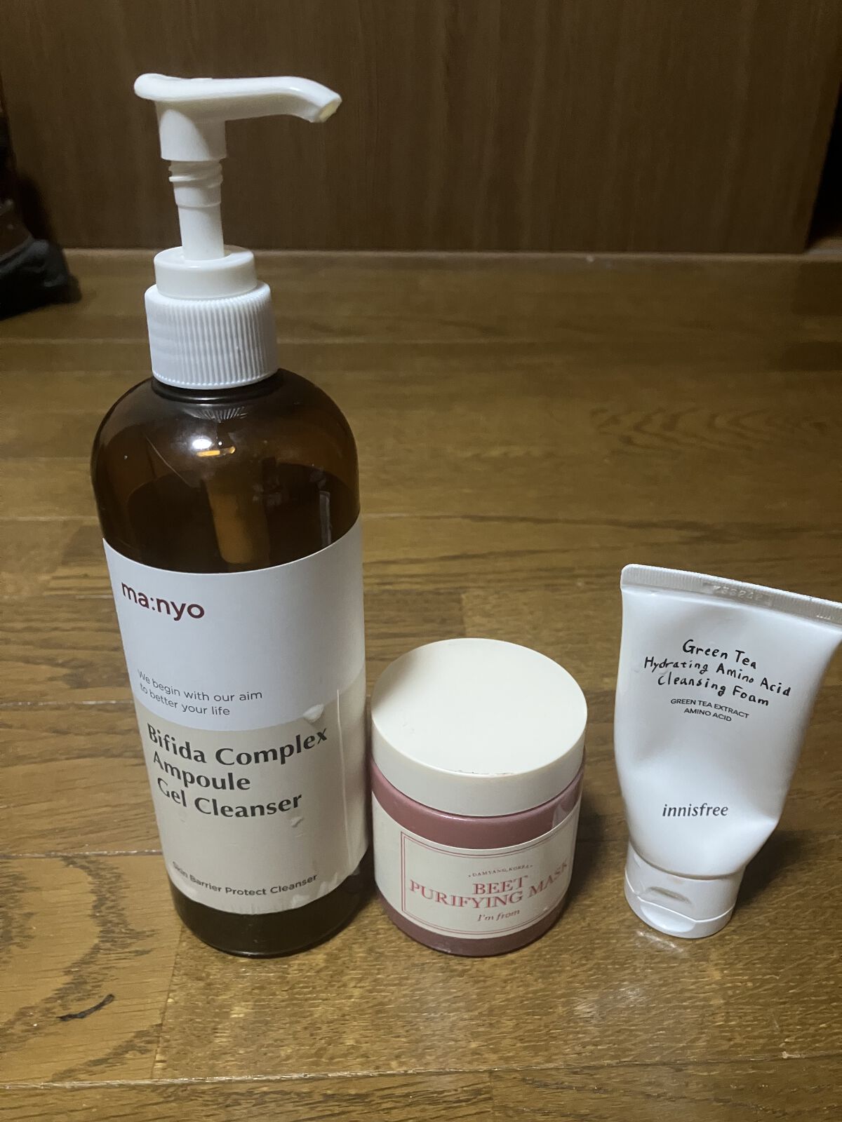 本日の洗顔部隊
本日は日焼け止めだけで過ごしたので、こんな感じです
 
✨魔女工場
ビフィダアンプル弱酸性ジェルクレンザー

今日は日焼け止めだったので、日焼け止めとホコリや汚れもとり流してくれました
弱酸性でしっとりお気に入りです

✨I