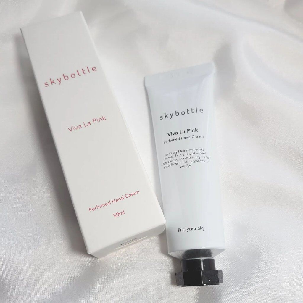 skybottle ビバラピンク パフュームハンドクリームのクチコミ「🍎スカイボトル ビバラピンクハンドクリーム🍎


 ＼忘れられない香り！／
50ml / 13.....」（2枚目）