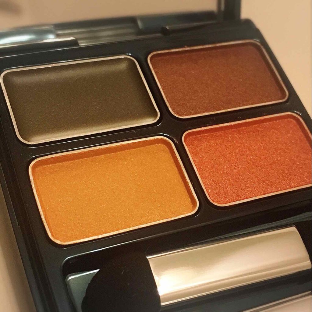 ムーンブルーム カラーリングアイズ/RMK/アイシャドウパレットを使ったクチコミ(2枚目)