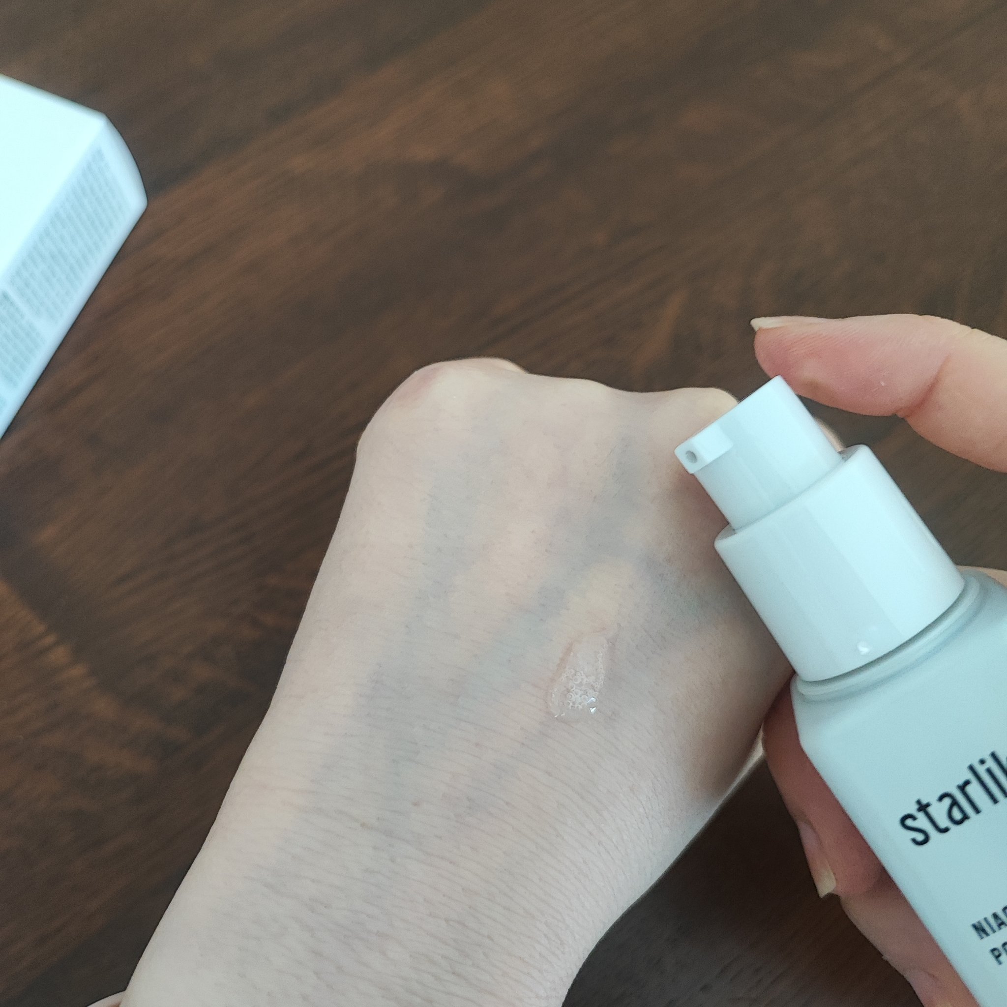 ナイアシンアミド 21 ポアセラム/STARLIKE/美容液を使ったクチコミ（3枚目）