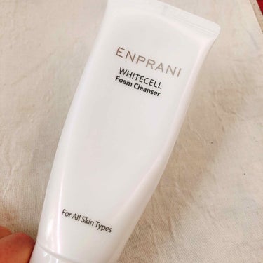 ホワイトセル フォーム クレンザー/ENPRANI（韓国）/洗顔フォームを使ったクチコミ（1枚目）