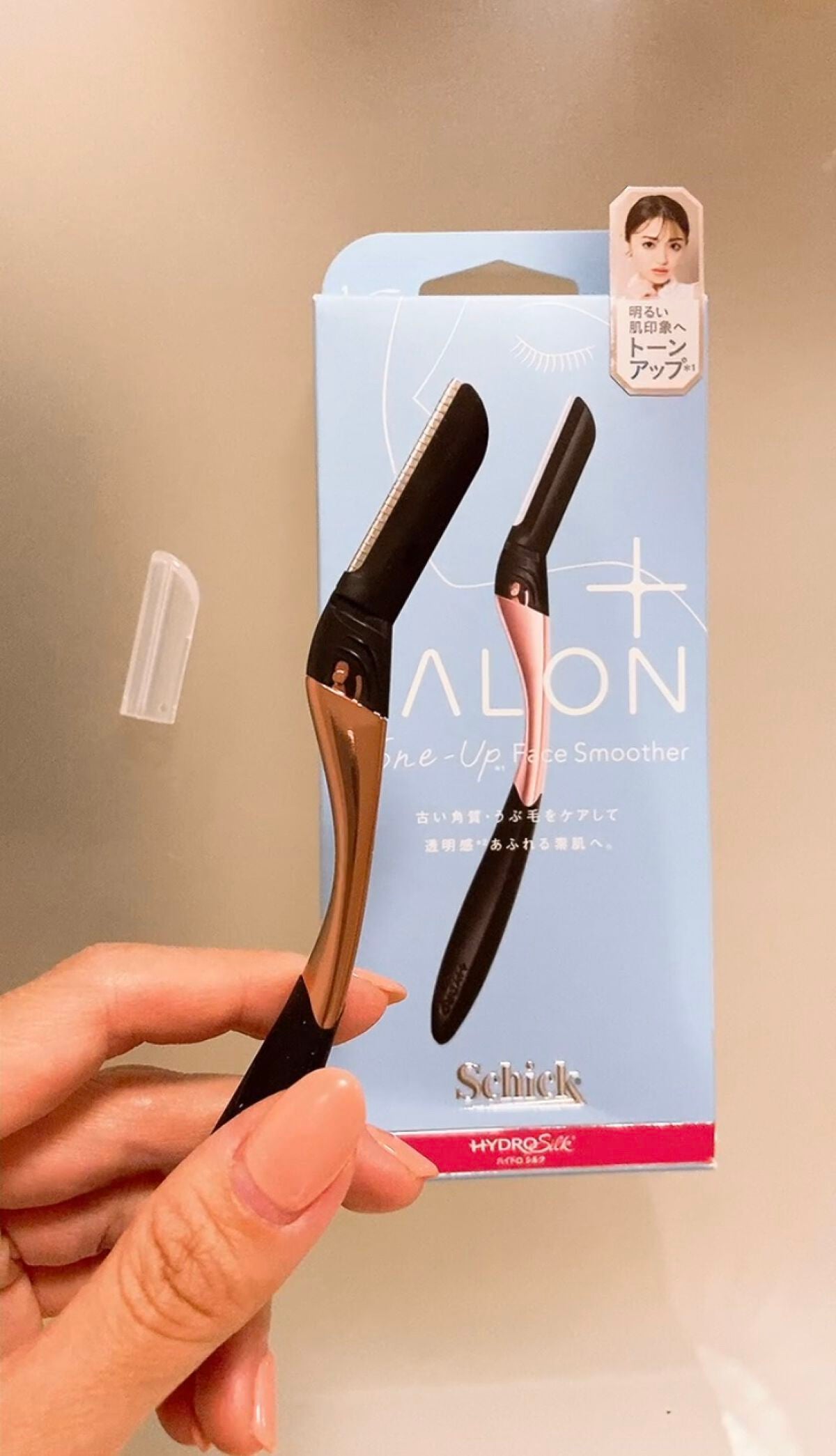 サロンプラス トーンアップ フェイススムーサー ホルダー(刃付き)/サロンプラス/シェーバーを使ったクチコミ(1枚目)