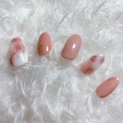 ぴ on LIPS 「ずーーっとやってみたいと思ってたジェルネイル、チャレンジしてみ..」(1枚目)