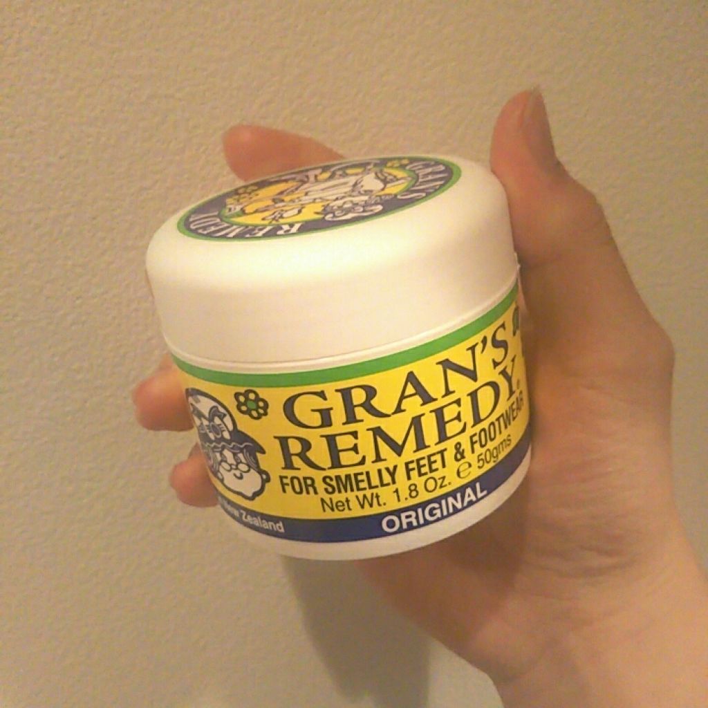 グランズレメディ フットパウダー オリジナル/グランズレメディ/デオドラント・制汗剤を使ったクチコミ(1枚目)