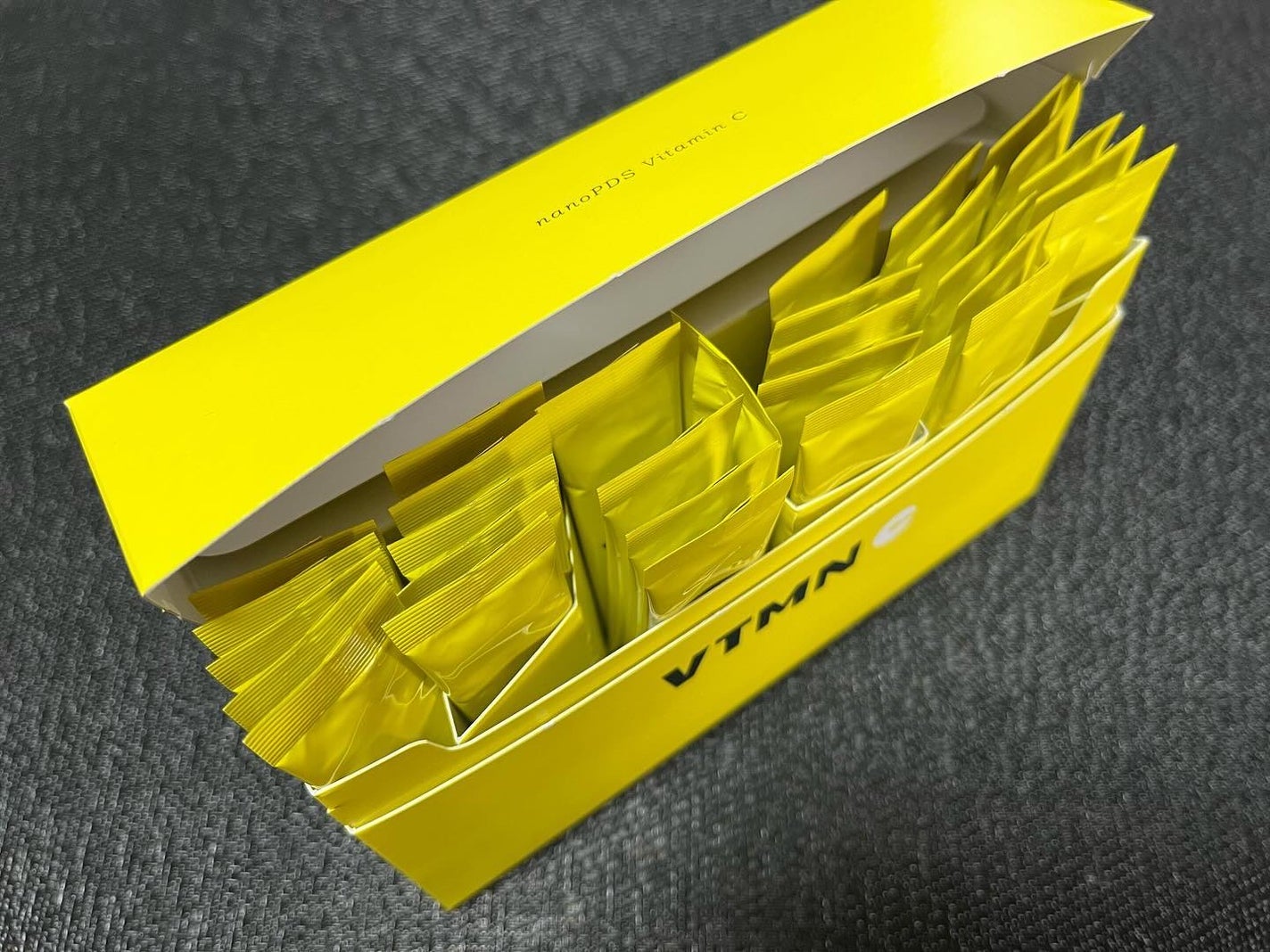 kowawa53 on LIPS 「VTMNC ブイティーエムエヌシーnanoPDSナノピーディー..」(2枚目)