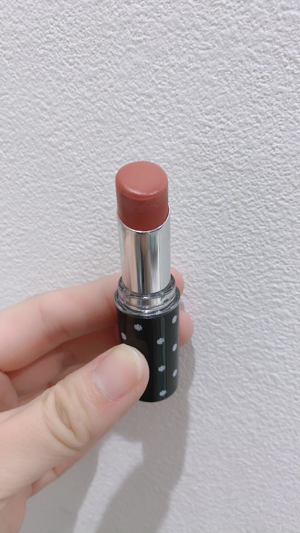 24 ミネラルスティックカラー 04シュガー/24h cosme/口紅を使ったクチコミ（2枚目）