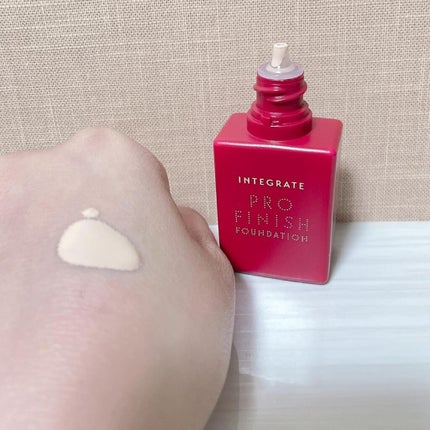 プロフィニッシュリキッド/インテグレート/リキッドファンデーションを使ったクチコミ(2枚目)
