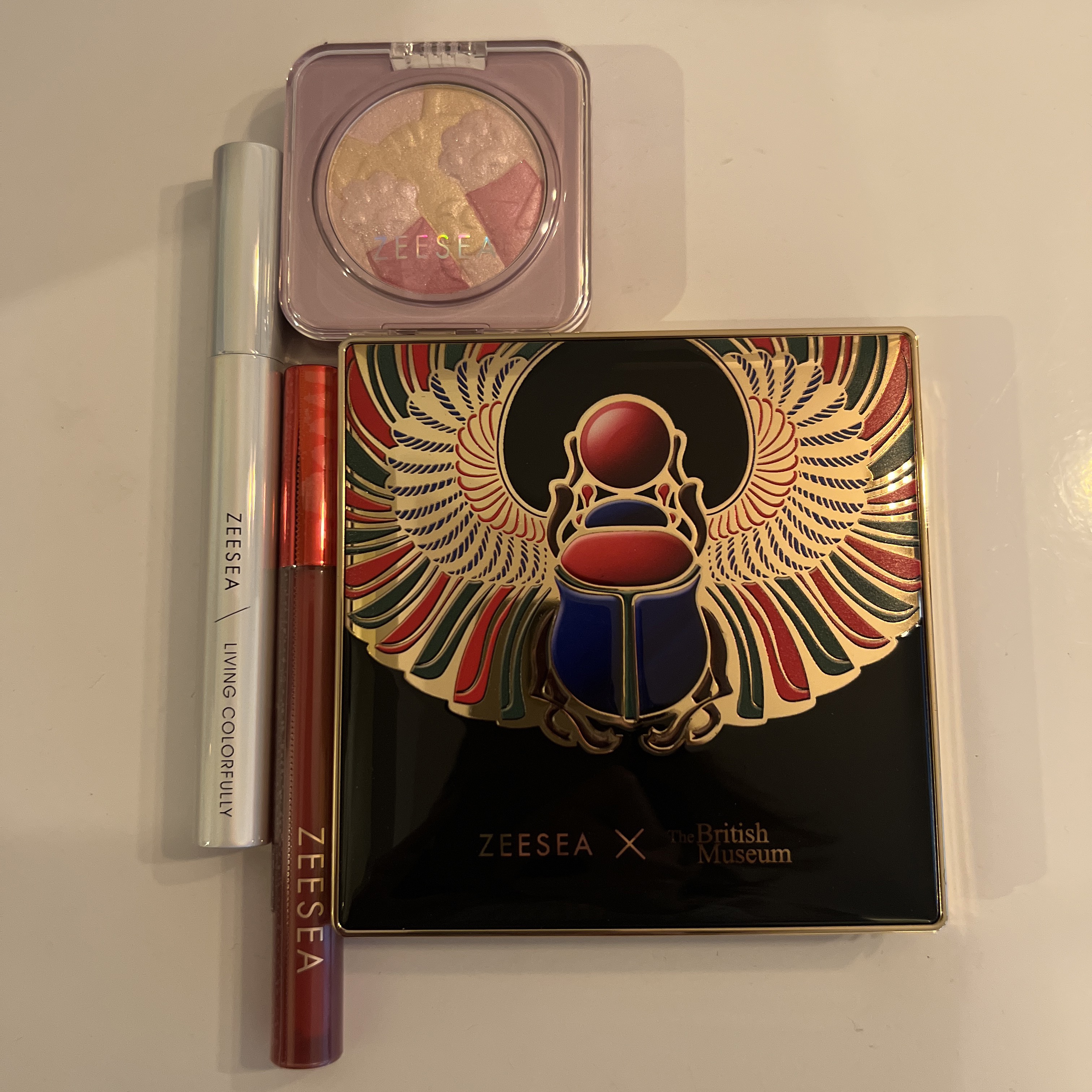 大英博物館 エジプトシリーズ アイシャドウパレット 02 スカラベ/ZEESEA/アイシャドウパレットを使ったクチコミ（2枚目）