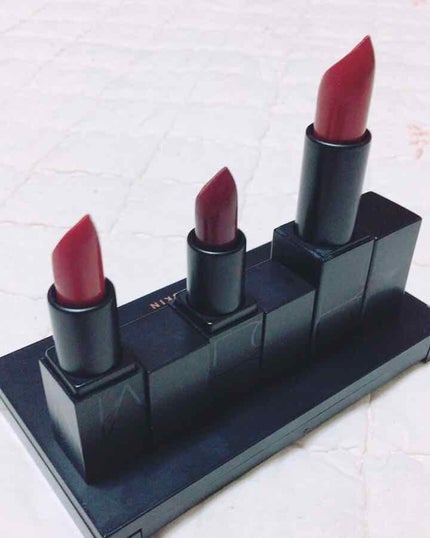 オーデイシャスリップスティック/NARS/口紅を使ったクチコミ(2枚目)