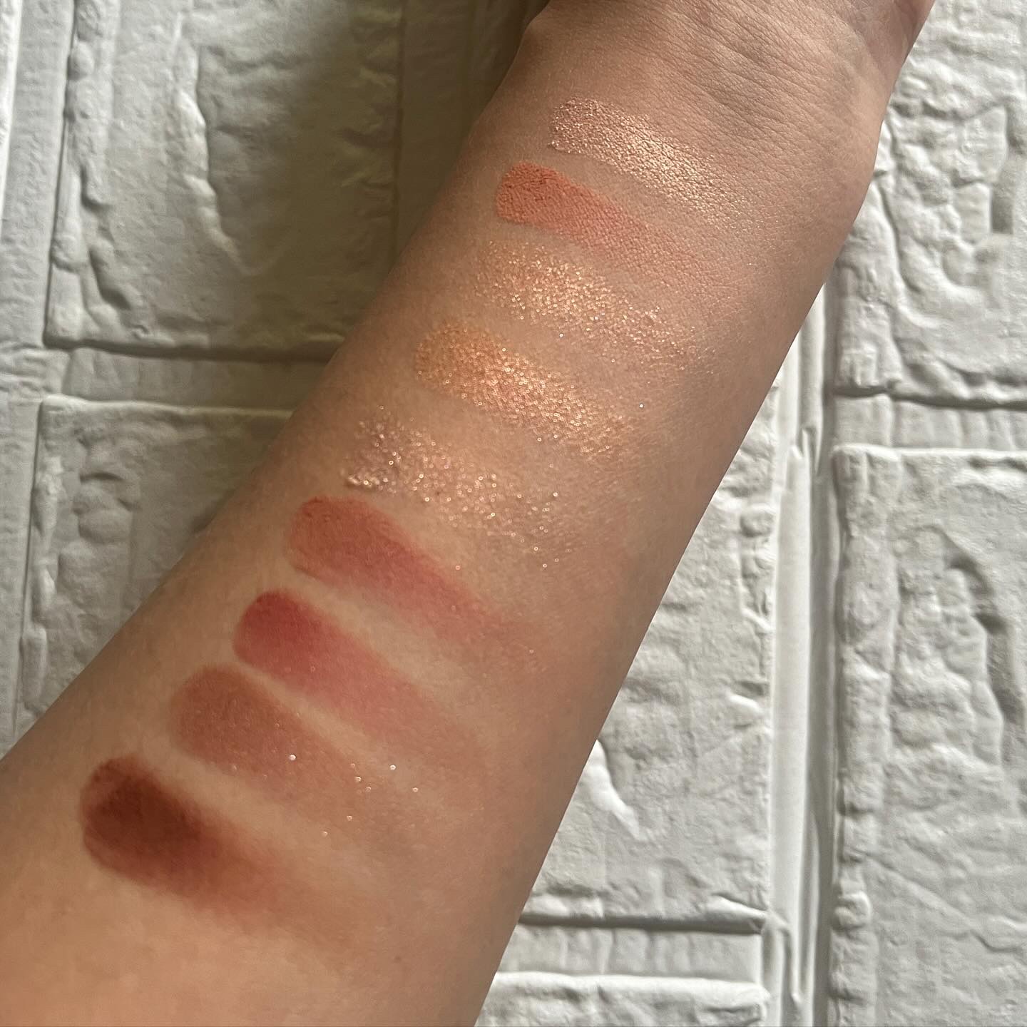 KEYBO FALL IN LOVE SHADOW PALETTE/keybo/アイシャドウパレットを使ったクチコミ（3枚目）