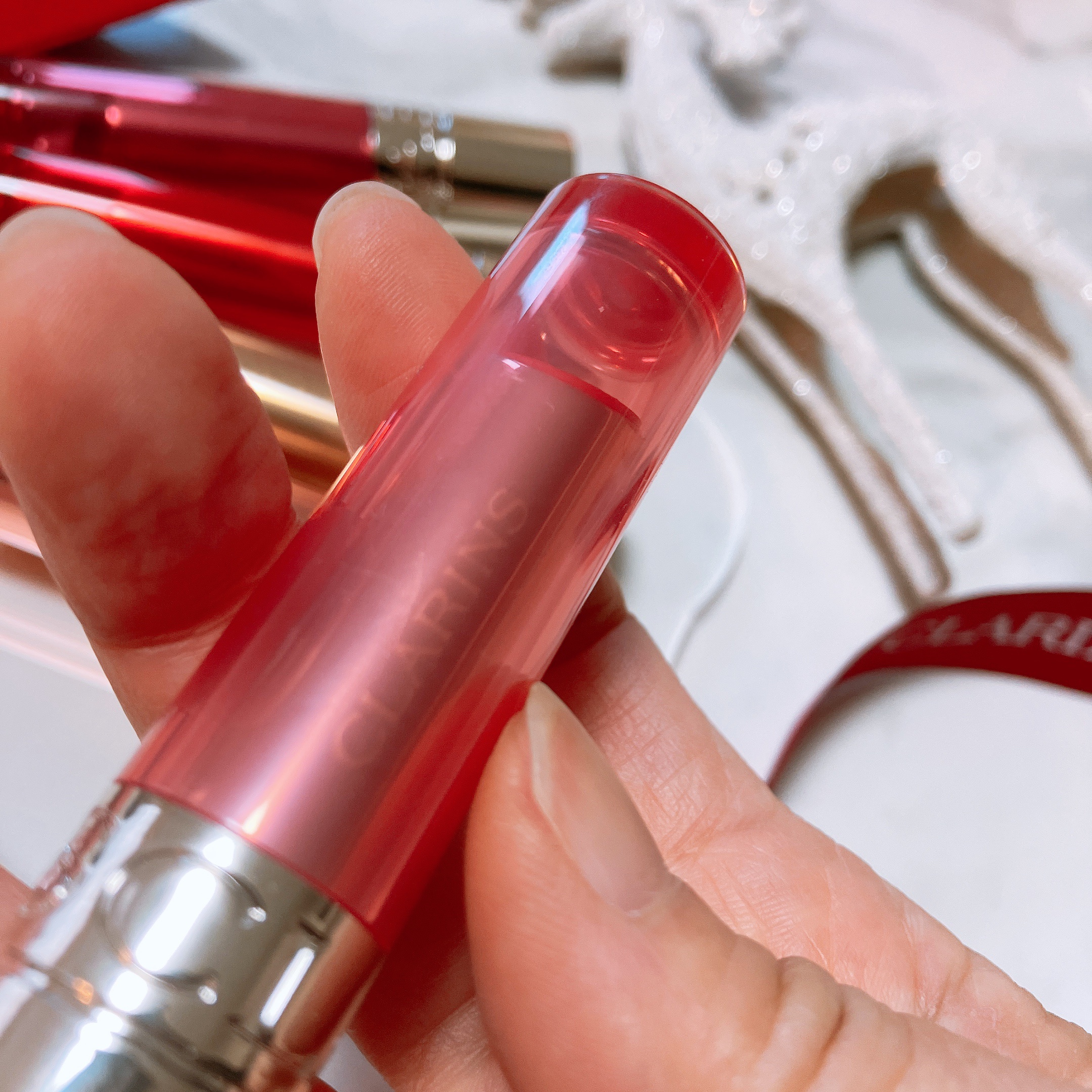 リップ オイル バーム/CLARINS/リップバームを使ったクチコミ（3枚目）