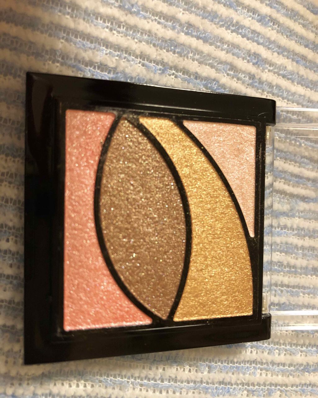 UR GLAM　VELVET EYE COLOR PALETTE/U R GLAM/アイシャドウパレットを使ったクチコミ（3枚目）