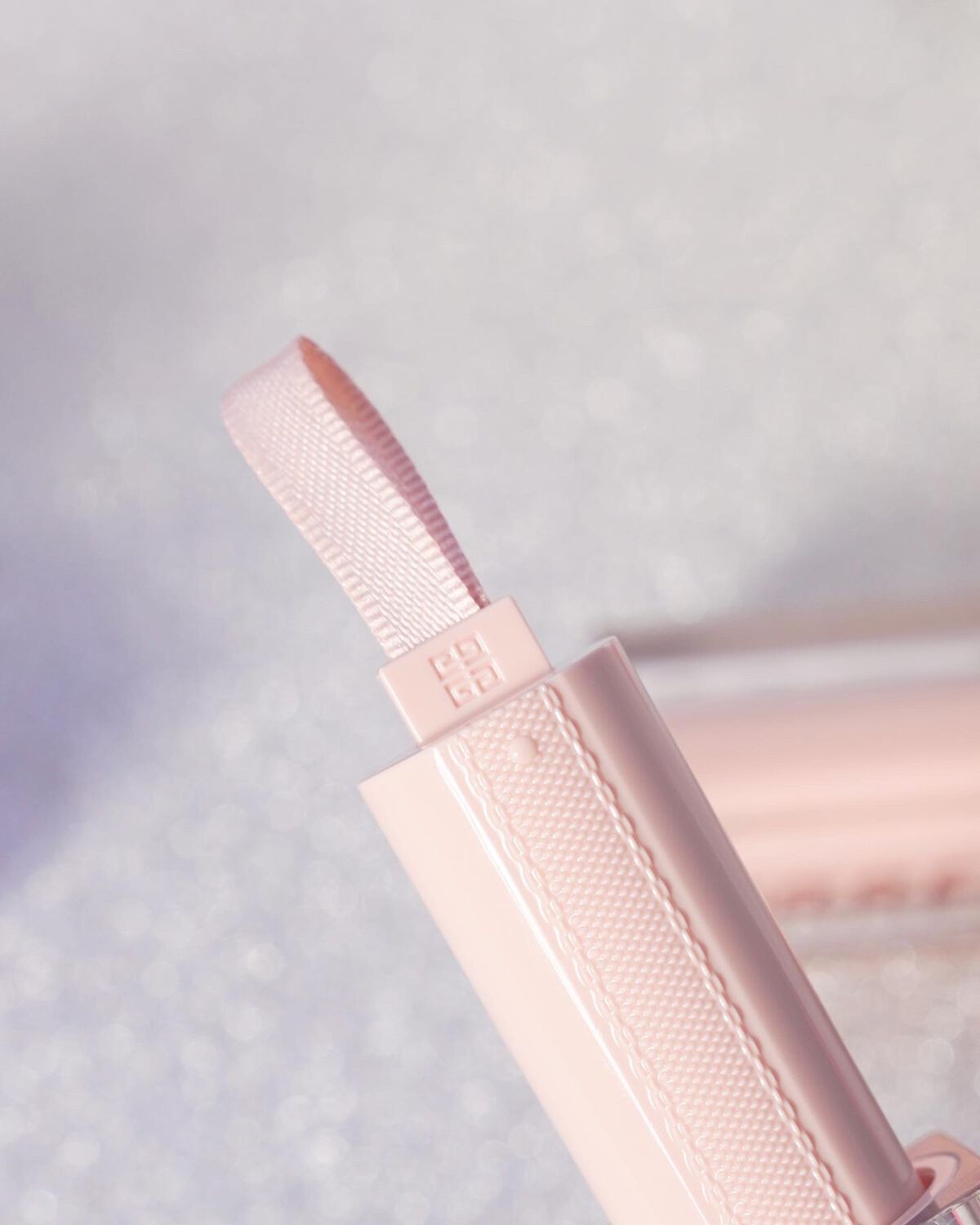 イレジスティブル ソリッド パフューム/GIVENCHY/練り香水を使ったクチコミ（2枚目）