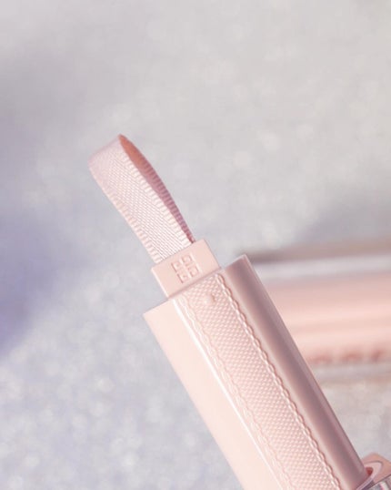 イレジスティブル ソリッド パフューム/GIVENCHY/練り香水を使ったクチコミ(2枚目)